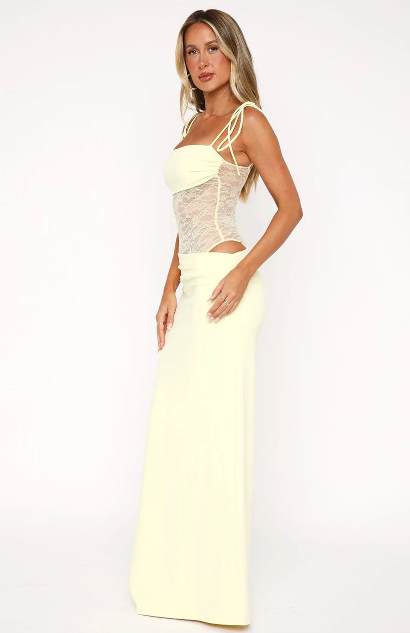COMPLIMENT ME MAXI LACE DRESS