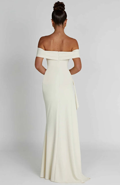 JOYCE ELEGANT MAXI DRESS